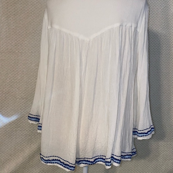 Embroidered top - Picture 3 of 3